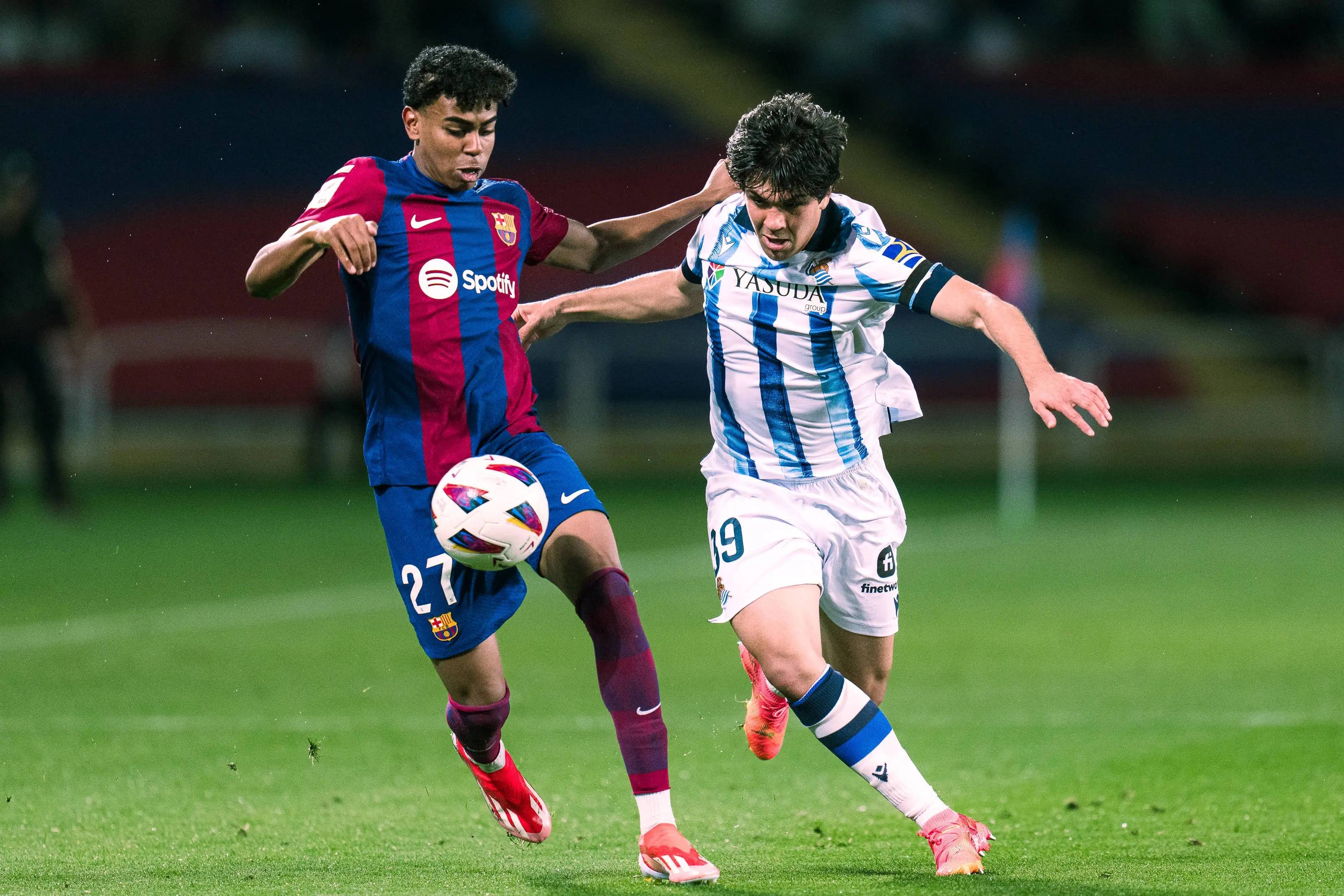 关于西甲：皇马在客场2-0完胜巴萨，领跑悬念持续升高的信息