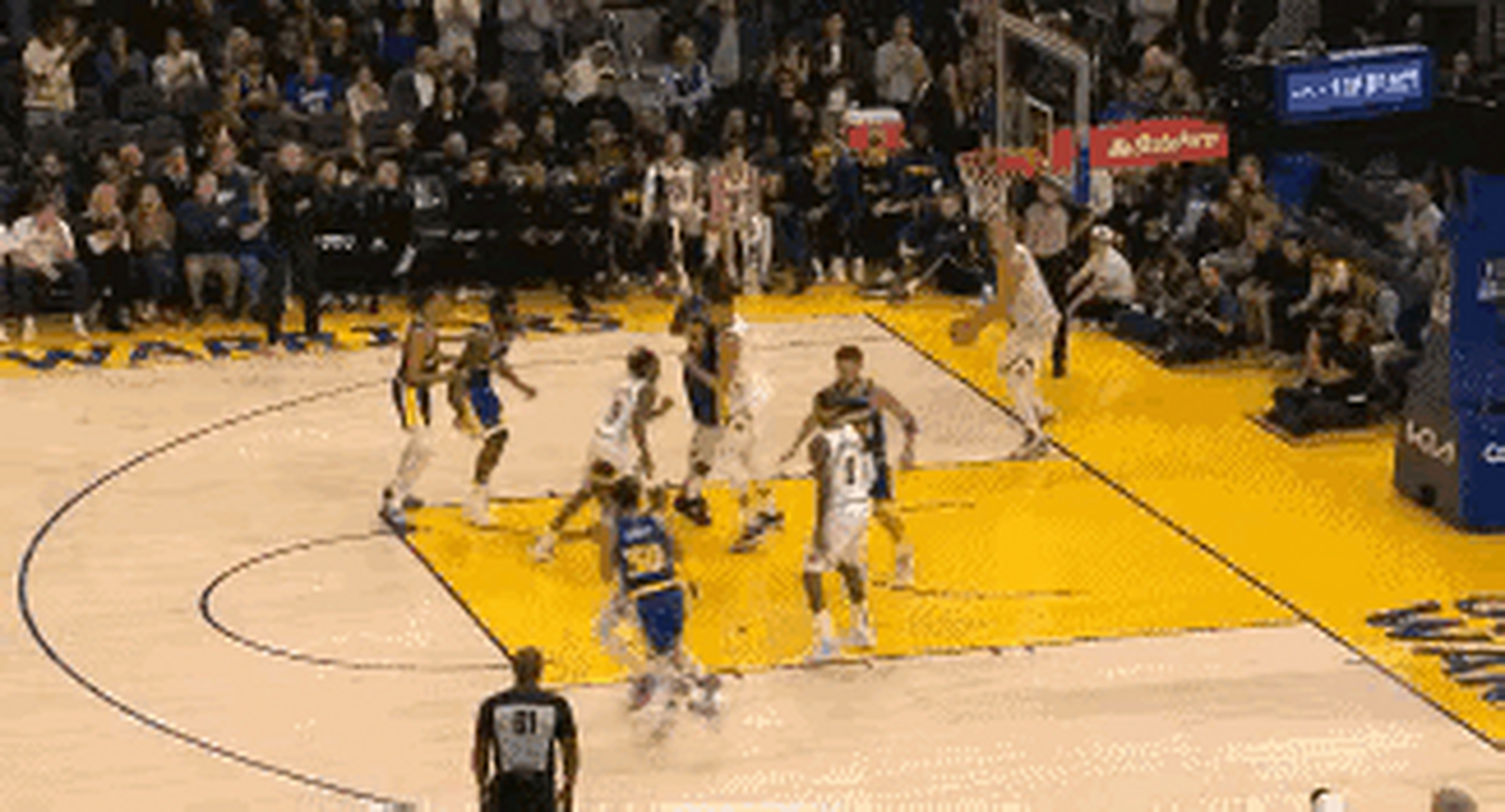 【逆境战役】球队X在落后3分情况下绝地反击的简单介绍