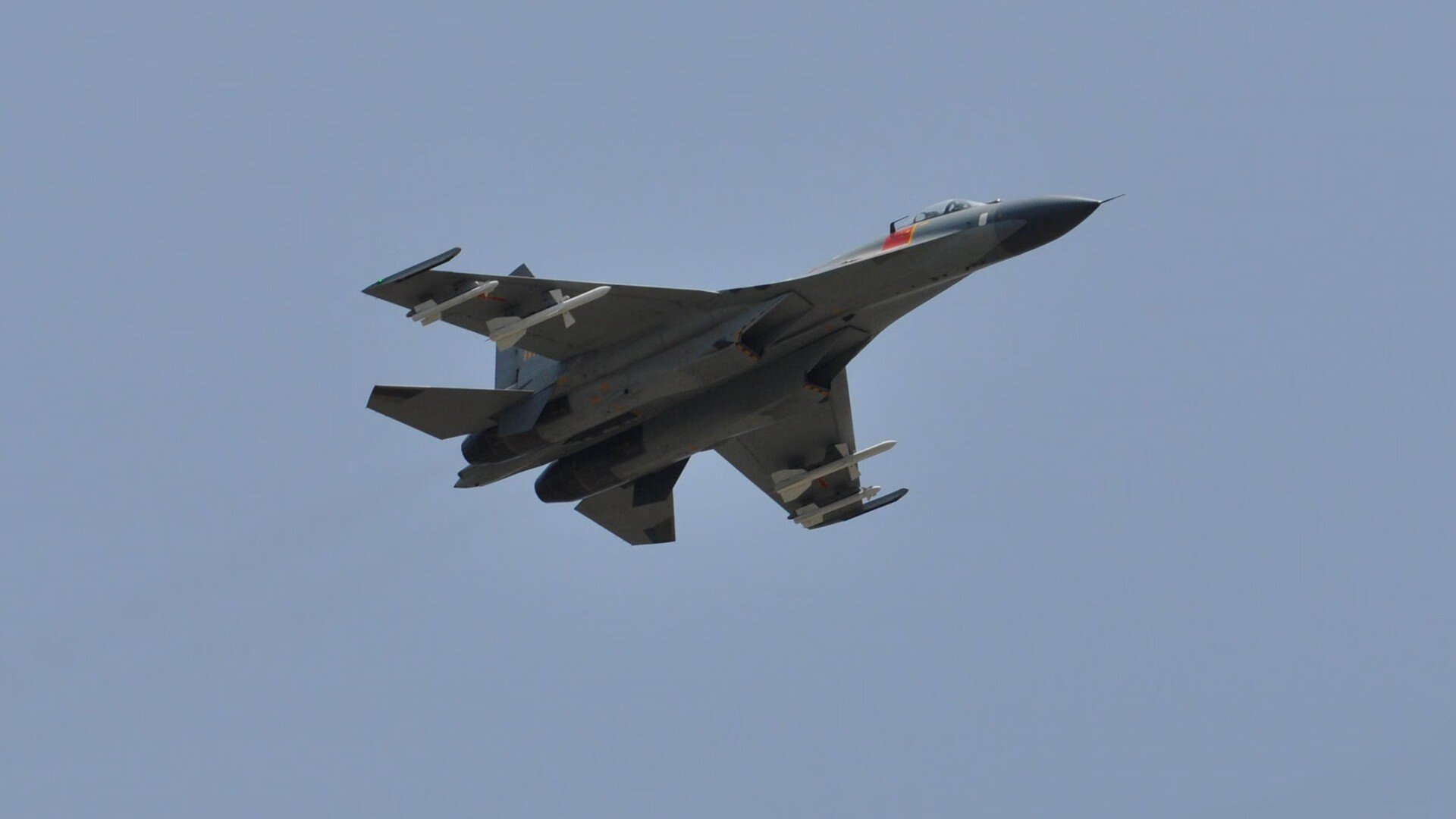 以足球为载体的体育+旅游新模式受到青睐，足球体育运动