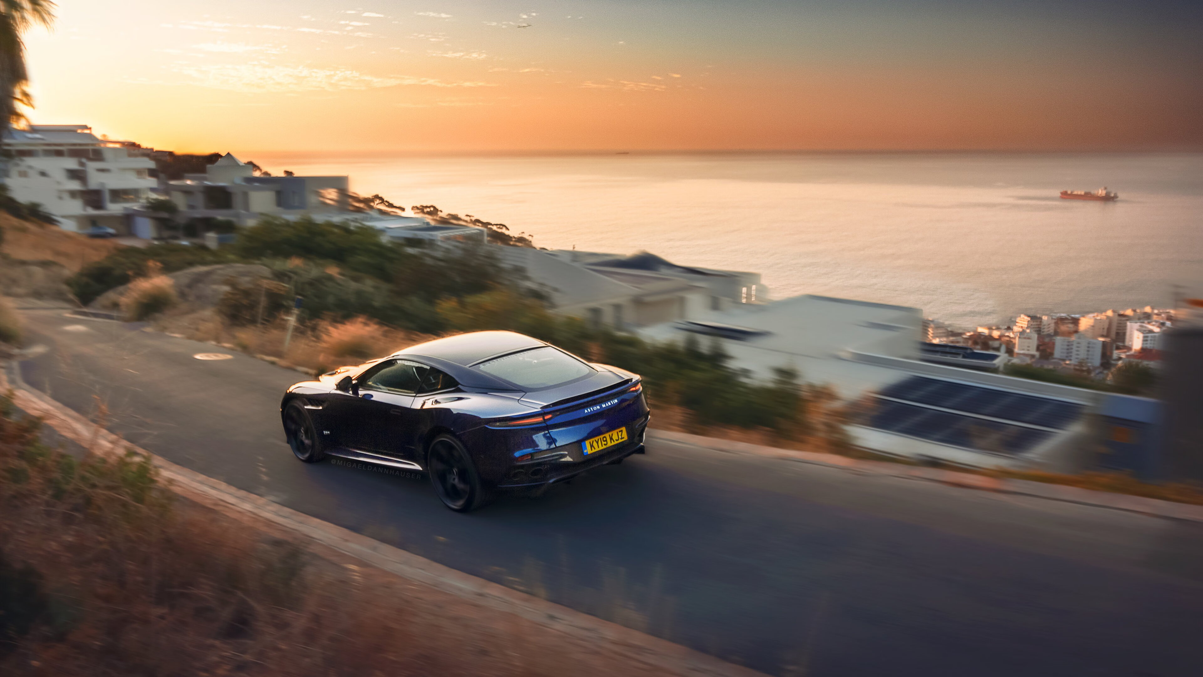 电竞电竞游戏内社交系统设计对玩家粘性促进作用分析，电竞游戏的社会